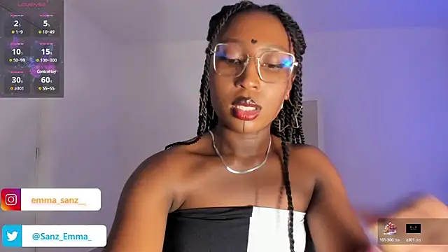 Snapshot of EmmaSanzz_ chatting on 6, 3, 2025 EmmaSanzz online show from 6, 3, 2025