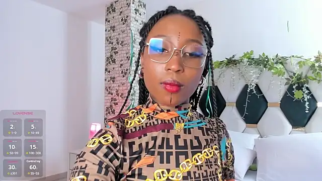 Snapshot of EmmaSanzz_ chatting on 14, 3, 2025 EmmaSanzz online show from 14, 3, 2025