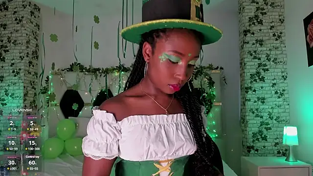Snapshot of EmmaSanzz_ chatting on 17, 3, 2025 EmmaSanzz online show from 17, 3, 2025