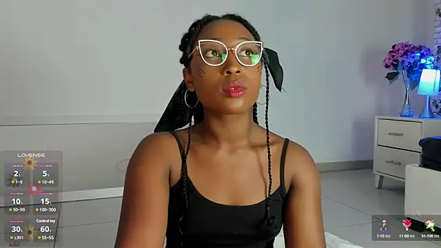 Snapshot of EmmaSanzz_ chatting on 20, 3, 2025 EmmaSanzz online show from 20, 3, 2025