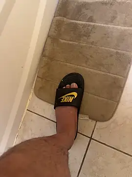 Snapshot of VFuck4U_xxx chatting on 12, 3, 2025 VFuck4U xxx online show from 12, 3, 2025