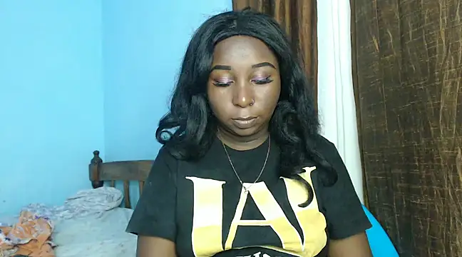 Snapshot of Malorie chatting on 15, 1, 2025 Malorie online show from 15, 1, 2025