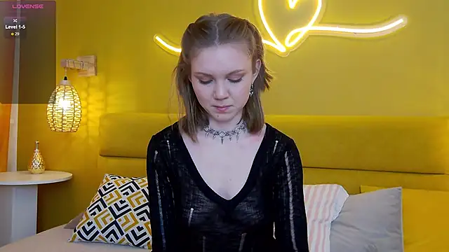 lessysweety online show from 16, 10, 2025