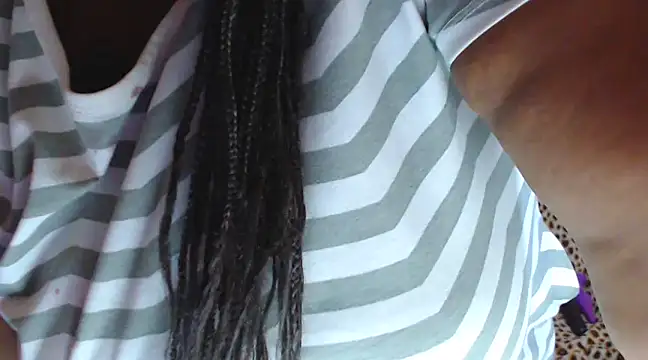 Snapshot of BigHotMatureXx chatting on 5, 2, 2025 BigHotMatureXx online show from 5, 2, 2025