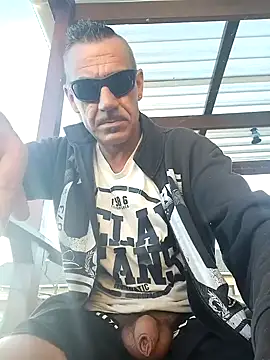Snapshot of Bbboy42 chatting on 14, 1, 2025 Bbboy42 online show from 14, 1, 2025
