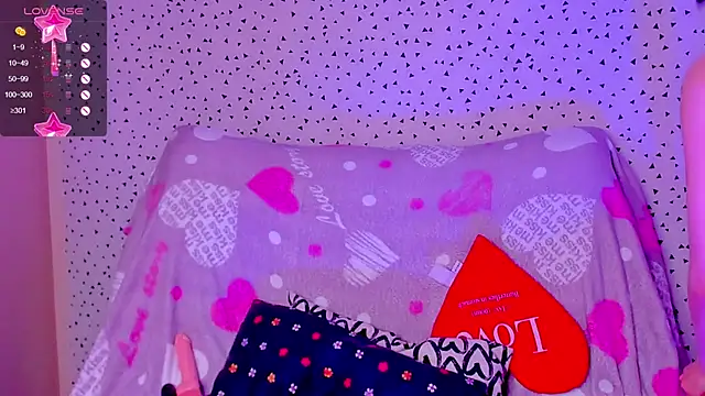 Vanessa Florence online show from 1, 3, 2025