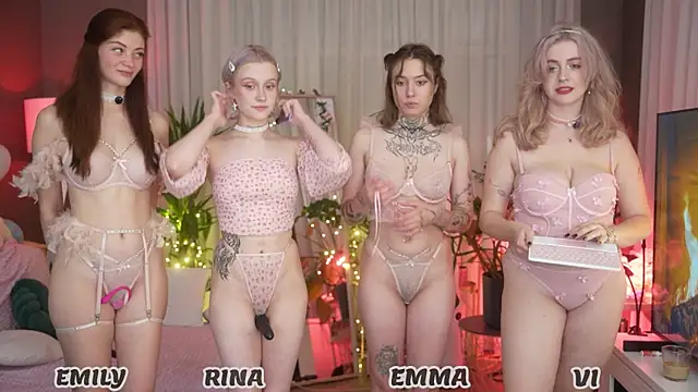 Snapshot of your_favoritegirls chatting on 27, 9, 2025 your favoritegirls online show from 27, 9, 2025