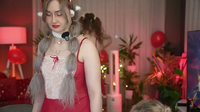 your favoritegirls online show from 21, 12, 2025