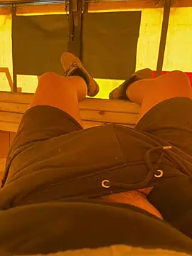Snapshot of cussy007 chatting on 17, 4, 2026 cussy007 online show from 17, 4, 2026