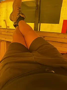 Snapshot of cussy007 chatting on 29, 4, 2026 cussy007 online show from 29, 4, 2026