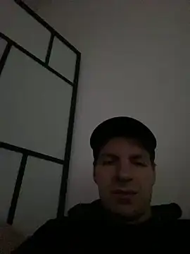 Ricoleckt online show from 5, 1, 2025