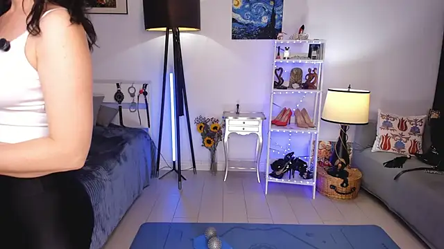 MissAliciaFD online show from 29, 10, 2025