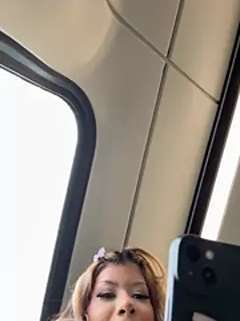 Snapshot of jackelinuh chatting on 19, 2, 2026 jackelinuh online show from 19, 2, 2026