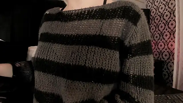 Adeelinee online show from 9, 1, 2026