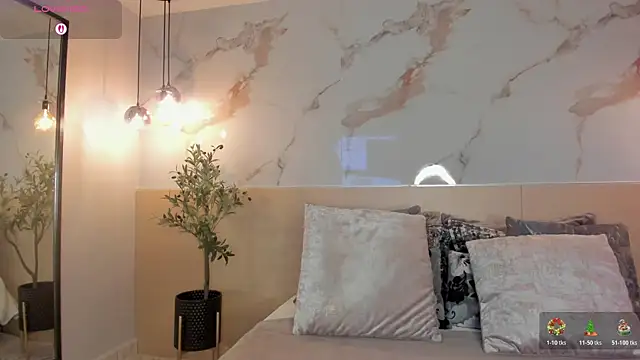 Snapshot of LeaThompson chatting on 3, 12, 2025 LeaThompson online show from 3, 12, 2025