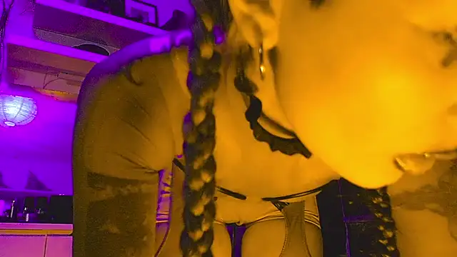 Snapshot of god_x_girl chatting on 20, 12, 2024 god x girl online show from 20, 12, 2024