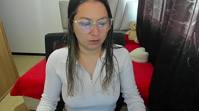 Snapshot of samantha__wilson chatting on 27, 11, 2025 samantha wilson online show from 27, 11, 2025