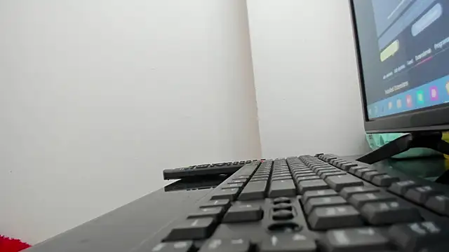 Snapshot of samantha__wilson chatting on 17, 12, 2025 samantha wilson online show from 17, 12, 2025