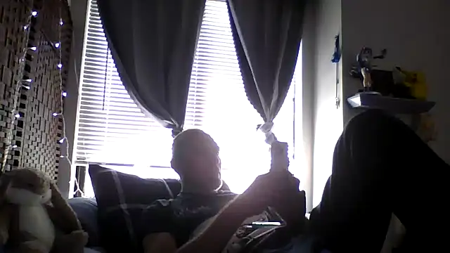 Snapshot of El_Gizmo chatting on 1, 6, 2026 El Gizmo online show from 1, 6, 2026