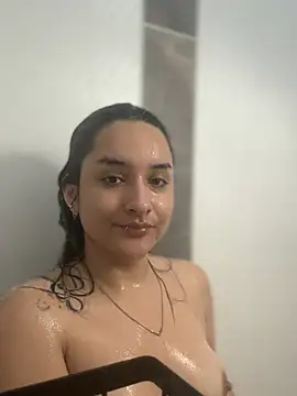 Snapshot of hanna_lee02 chatting on 31, 1, 2025 hanna lee02 online show from 31, 1, 2025