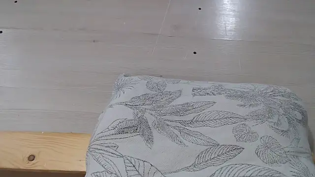 CRISTIINA37 online show from 4, 10, 2025