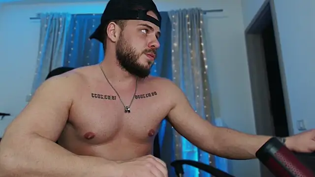 Snapshot of juliusmasters chatting on 22, 1, 2025 juliusmasters online show from 22, 1, 2025