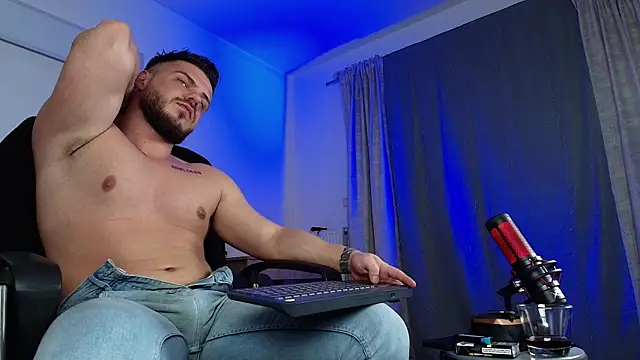 Snapshot of juliusmasters chatting on 28, 1, 2025 juliusmasters online show from 28, 1, 2025