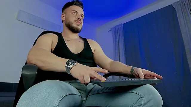 Snapshot of juliusmasters chatting on 9, 2, 2025 juliusmasters online show from 9, 2, 2025