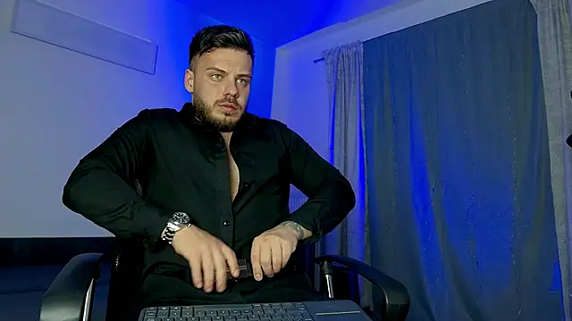 Snapshot of juliusmasters chatting on 12, 2, 2025 juliusmasters online show from 12, 2, 2025