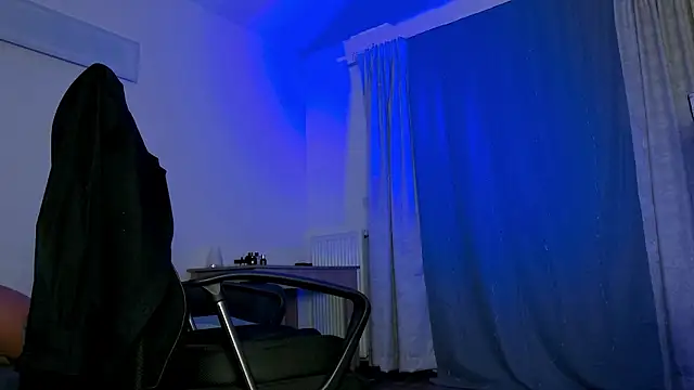 Snapshot of juliusmasters chatting on 4, 3, 2025 juliusmasters online show from 4, 3, 2025