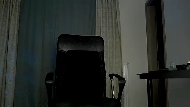 Snapshot of juliusmasters chatting on 23, 10, 2025 juliusmasters online show from 23, 10, 2025