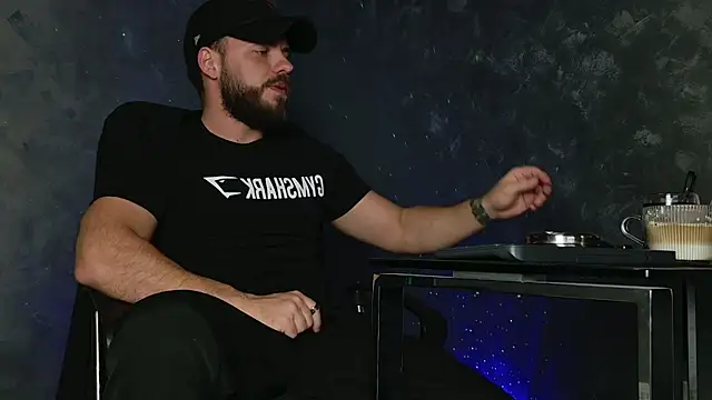 Snapshot of juliusmasters chatting on 27, 11, 2025 juliusmasters online show from 27, 11, 2025