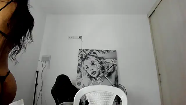 Snapshot of _juliana_star_ chatting on 13, 12, 2025 juliana star online show from 13, 12, 2025