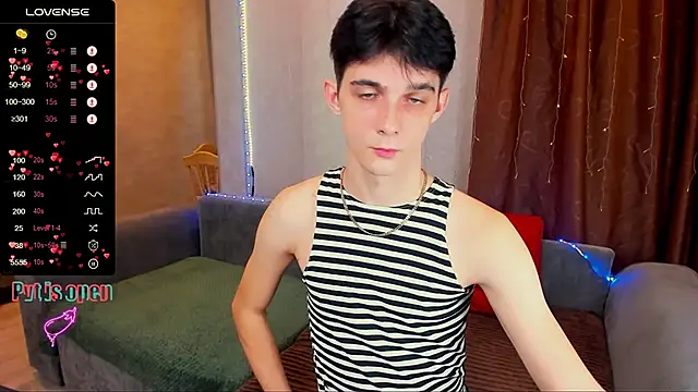 Aaron Boom online show from 14, 11, 2025