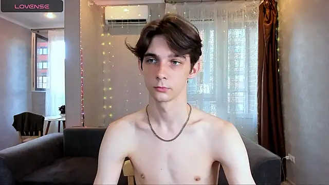 Aaron Boom online show from 26, 6, 2026
