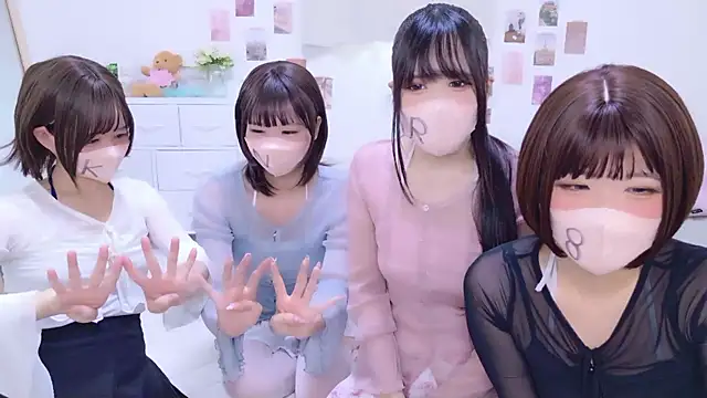 Snapshot of 841_yayoi chatting on 16, 11, 2025 841 yayoi online show from 16, 11, 2025