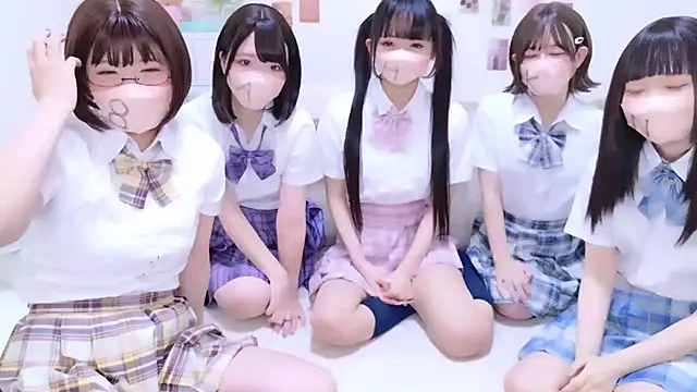 Snapshot of 841_yayoi chatting on 30, 11, 2025 841 yayoi online show from 30, 11, 2025