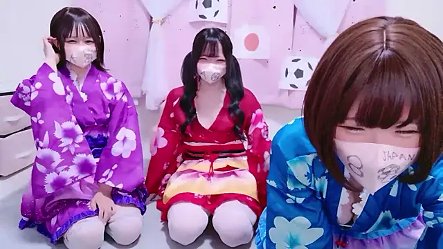 Snapshot of 841_yayoi chatting on 15, 7, 2026 841 yayoi online show from 15, 7, 2026