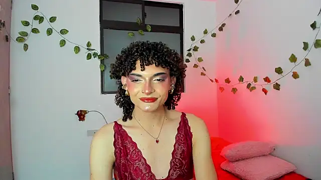 Snapshot of lucianromero chatting on 2, 3, 2025 lucianromero online show from 2, 3, 2025