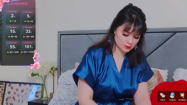 Snapshot of BellaHillss chatting on 9, 2, 2025 BellaHillss online show from 9, 2, 2025