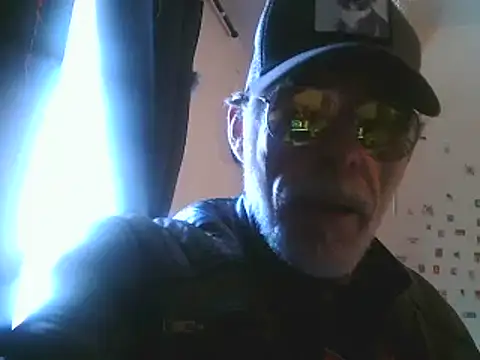 Snapshot of DaddyQuimHot chatting on 27, 2, 2025 DaddyQuimHot online show from 27, 2, 2025