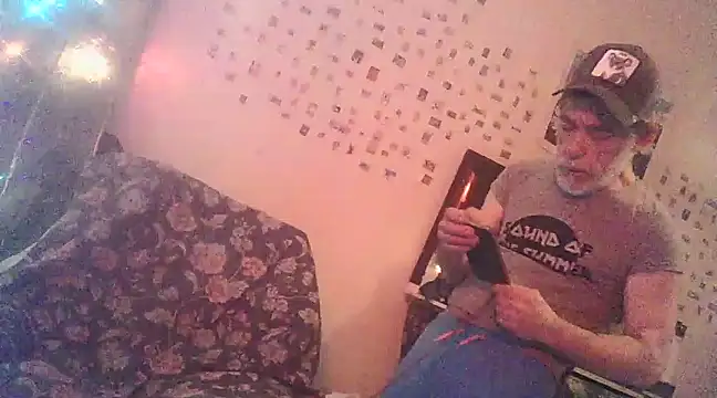 Snapshot of DaddyQuimHot chatting on 5, 3, 2025 DaddyQuimHot online show from 5, 3, 2025