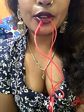 Snapshot of jasss-11 chatting on 13, 11, 2025 jasss-11 online show from 13, 11, 2025