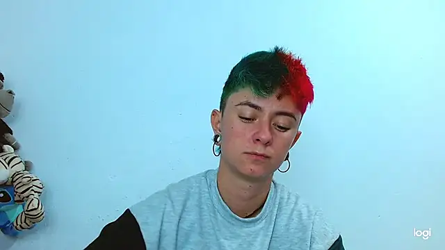 tomboyblue online show from 22, 2, 2025