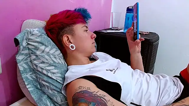 tomboyblue online show from 30, 9, 2025