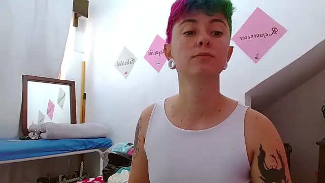 tomboyblue online show from 25, 10, 2025