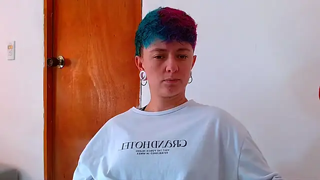 Snapshot of tomboyblue chatting on 3, 7, 2026 tomboyblue online show from 3, 7, 2026