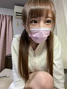 Snapshot of shihori_s2 chatting on 12, 11, 2025 shihori s2 online show from 12, 11, 2025