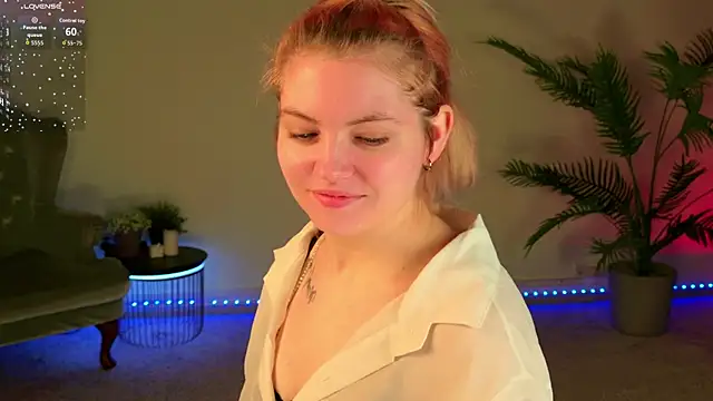 Snapshot of Lisa_Adam chatting on 14, 6, 2026 Lisa Adam online show from 14, 6, 2026