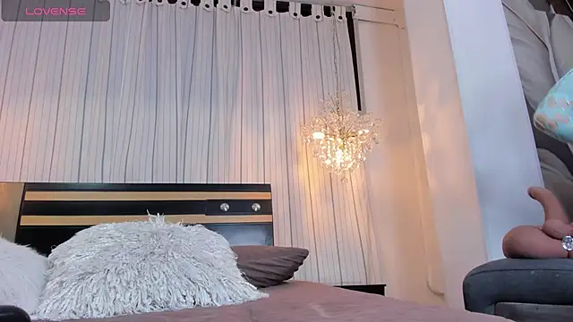 DahianaLincoln online show from 23, 1, 2025